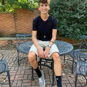 Meet your Posher, Grant